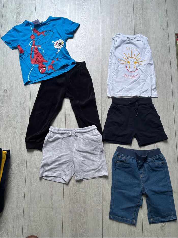 Lot 3 ans garçon - photo numéro 4