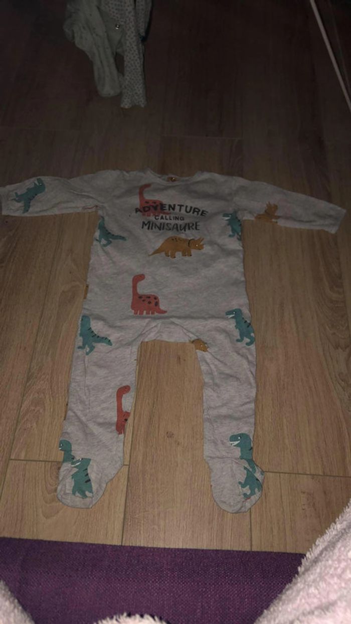 Pyjama léger dinosaure