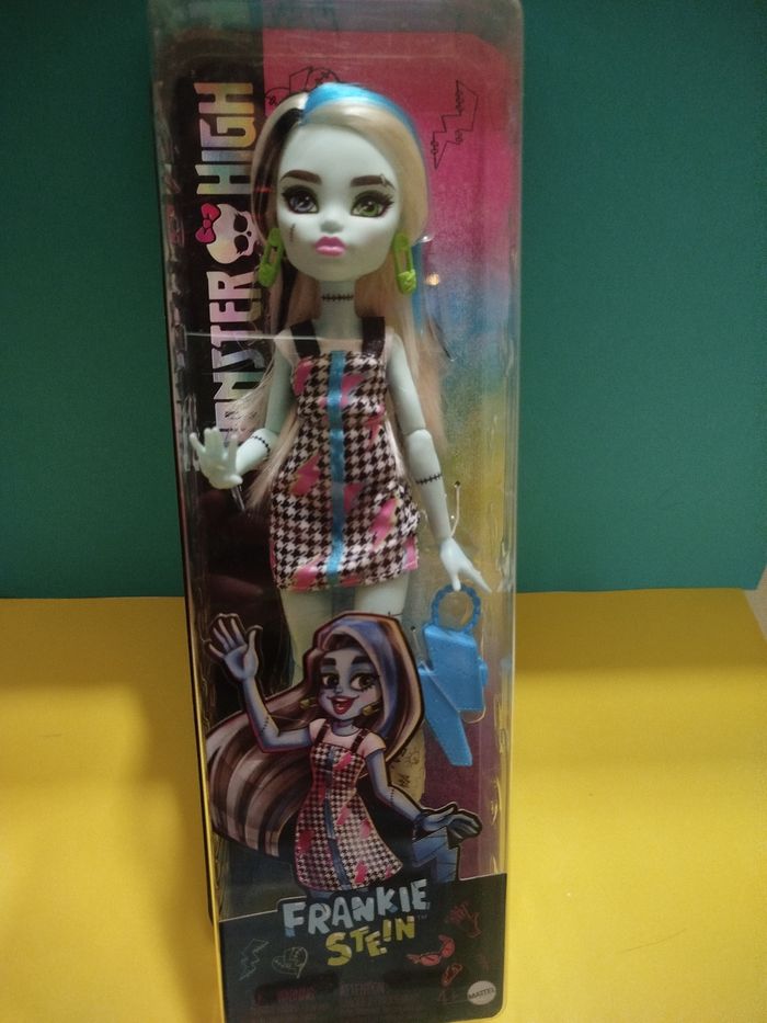 Monster High - Frankie Stein - photo numéro 2