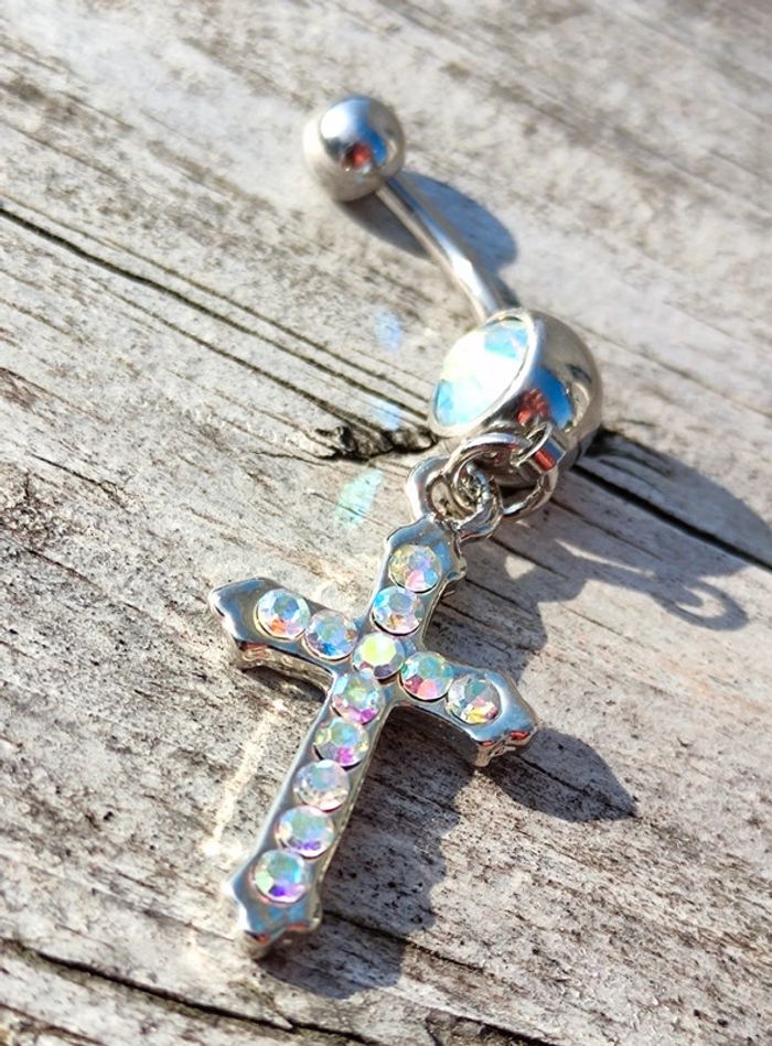 Piercing argenté croix - photo numéro 5