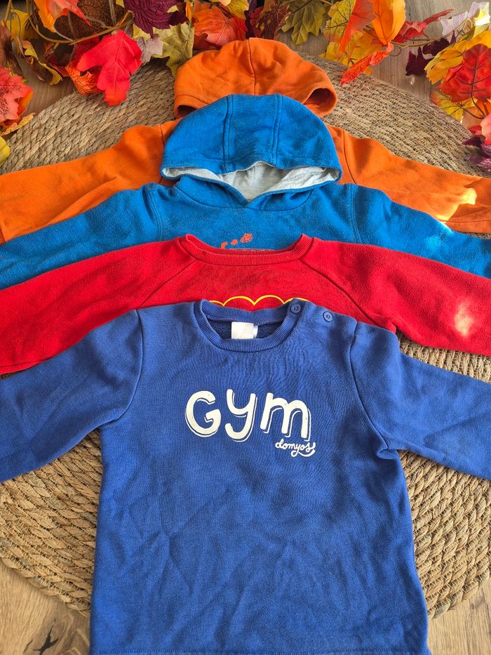 Lot de 4 sweats / sweats à capuche bon état 3 ans - photo numéro 2