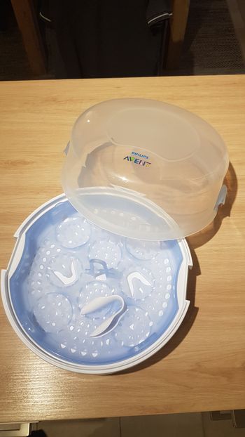 Stérilisateur biberons Avent