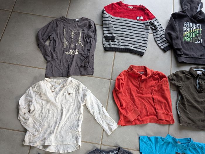Lot vêtements garçon 6 ans - photo numéro 4
