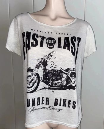 Tee-shirts T.4 Cache Cache