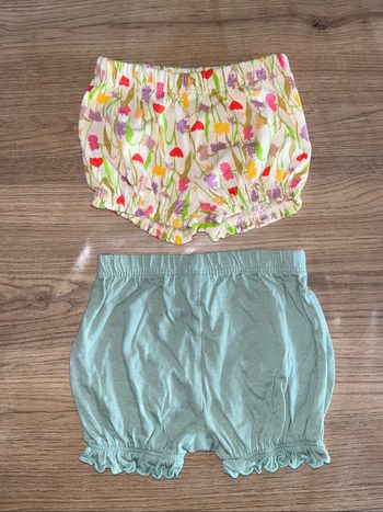 Lot 2 short bébé 3 mois