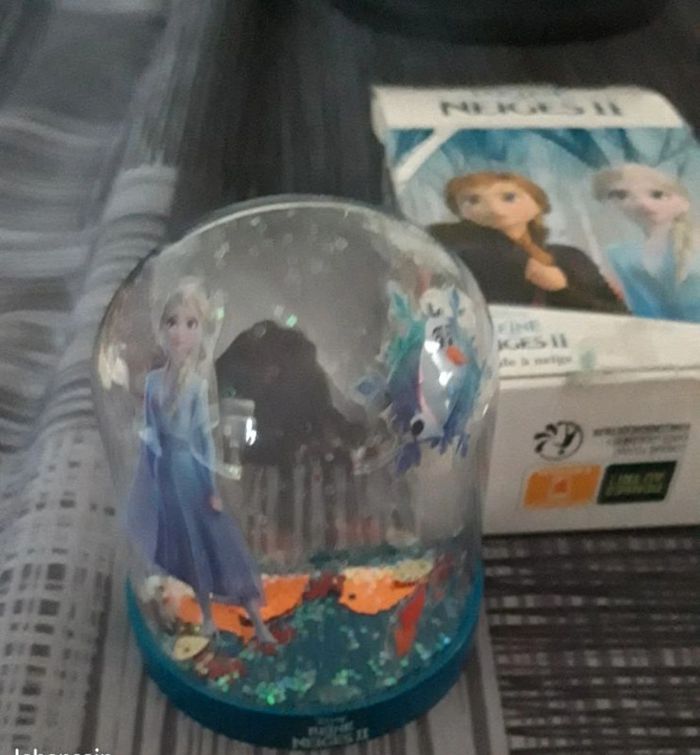 Boule à neige - Reine des neiges II - photo numéro 2