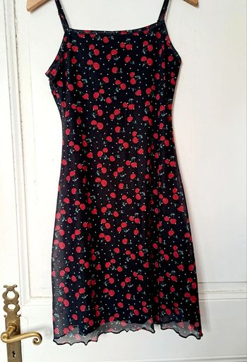Robe courtes motifs cerises 🍒. Esprit vintage coquette