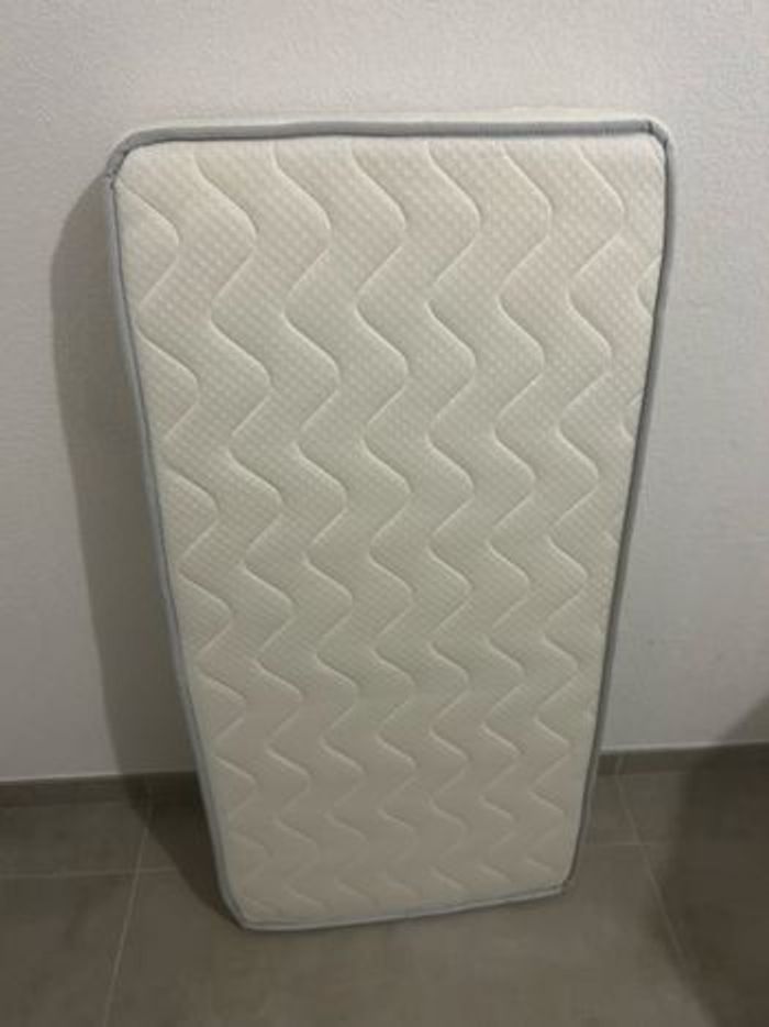 Lit bébé IKEA - photo numéro 6