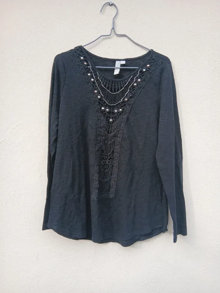 T-shirt manche longue - Taille 40/42 - Très bon état- Marque BodyFlirt - photo numéro 2