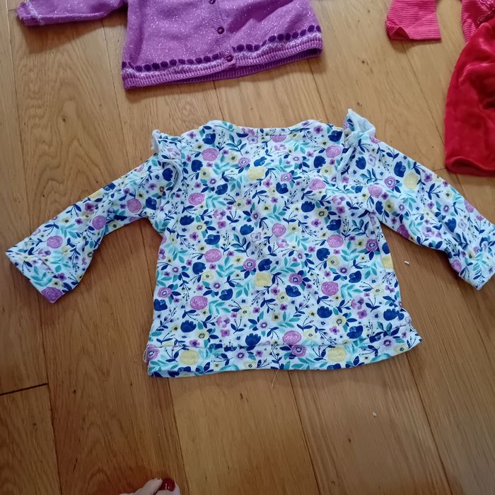 Pull vestes 6 mois - photo numéro 6