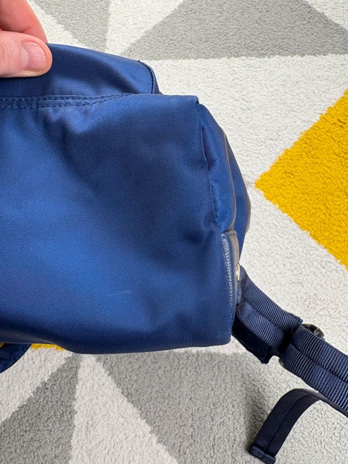 Sac à dos Longchamp | Bleu | Taille 29 X 32 cm - photo numéro 3