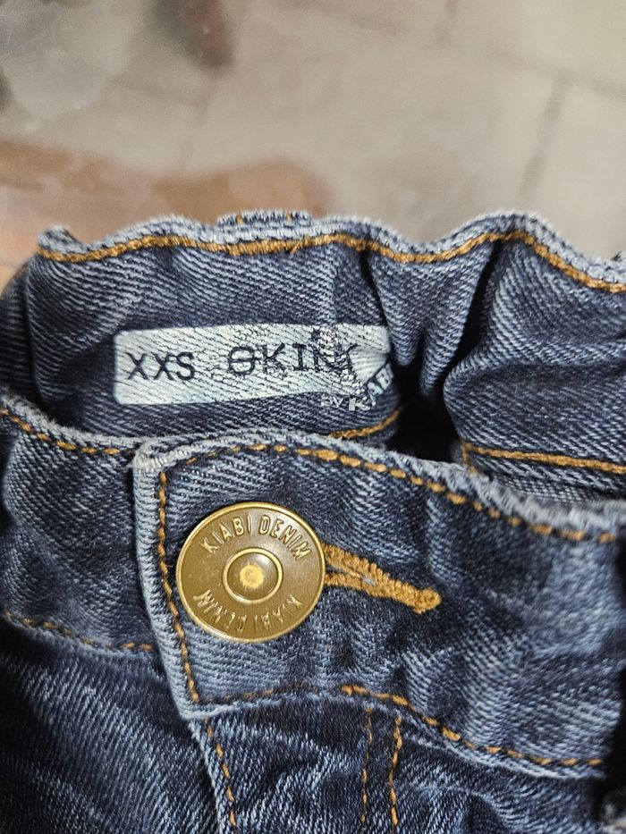 Jean bleus - photo numéro 2