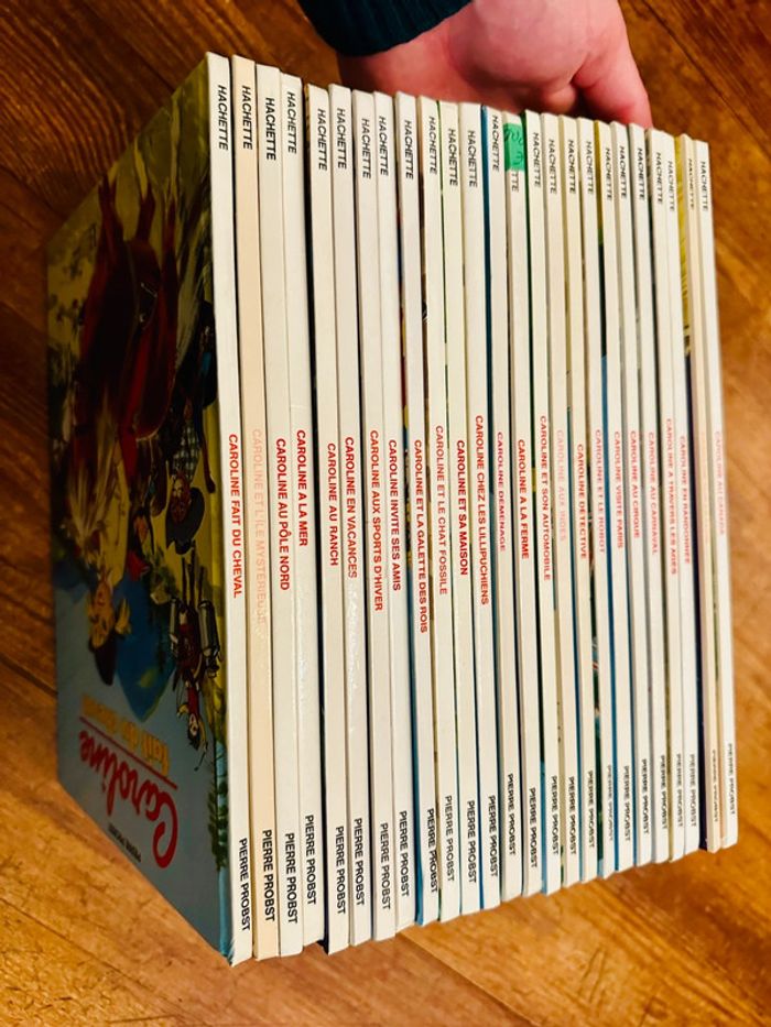 Lot d’exception de 25 albums livres bd Caroline Hachette Pierre Probst - photo numéro 7