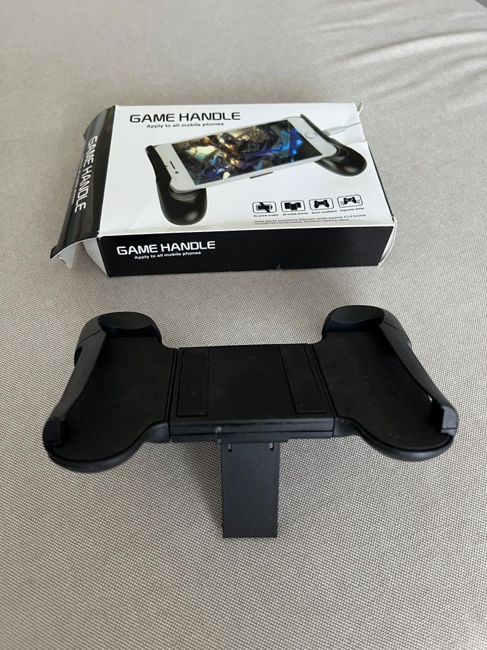 Manette, support de jeux pour téléphone, smartphone etc - photo numéro 3