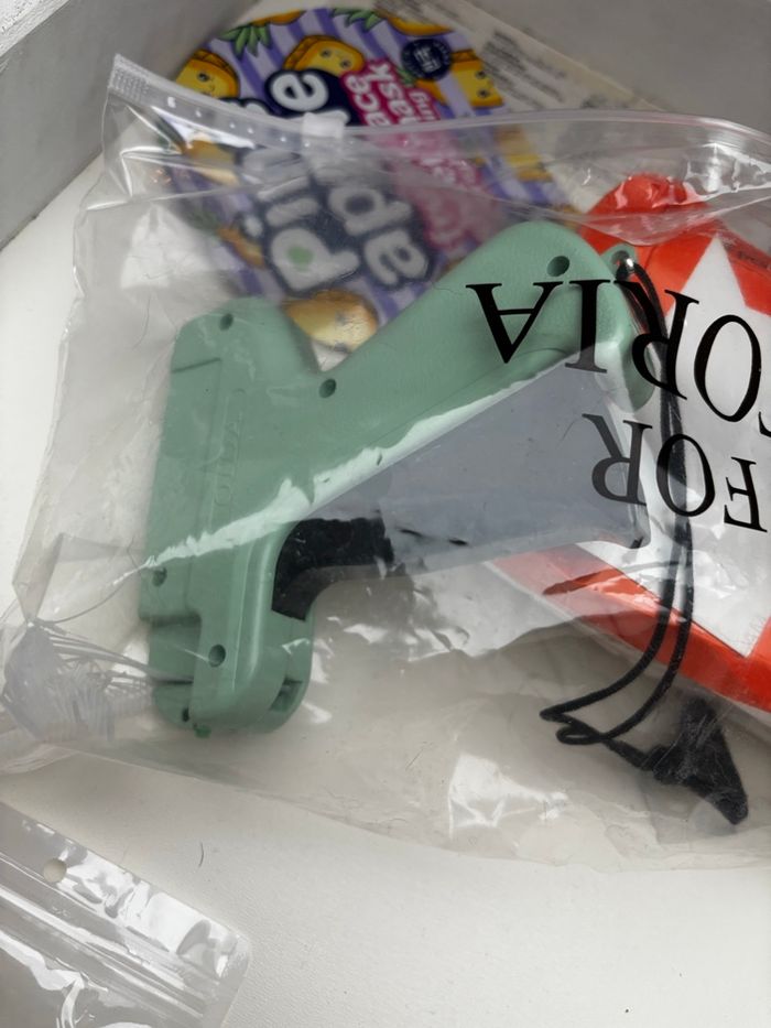 Étiqueteuse pour vêtements - photo numéro 3