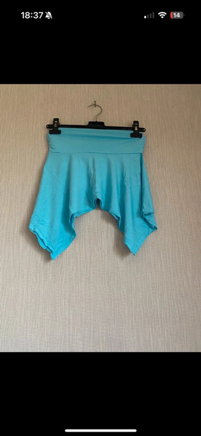 Jupe bleu asymetrique 14 ans