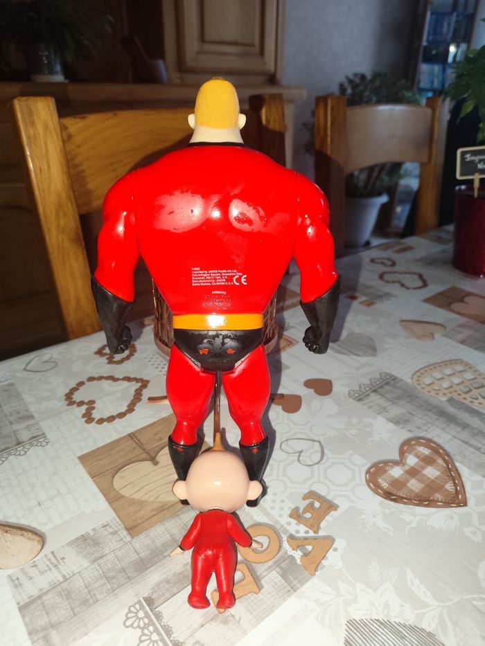 Figurines indestructible - photo numéro 2