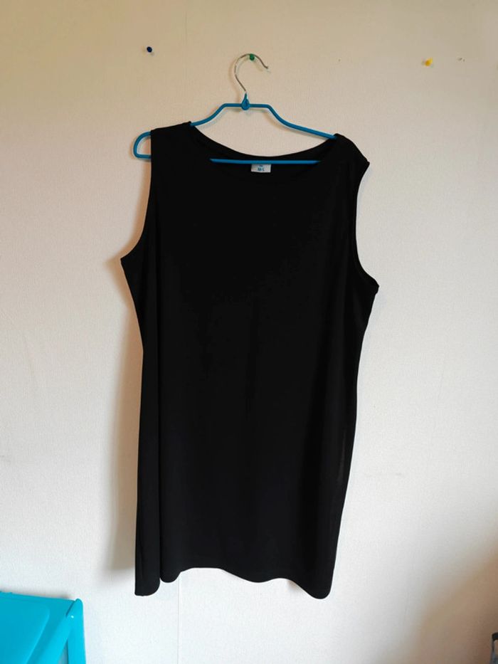 Robe noir fendu xxl