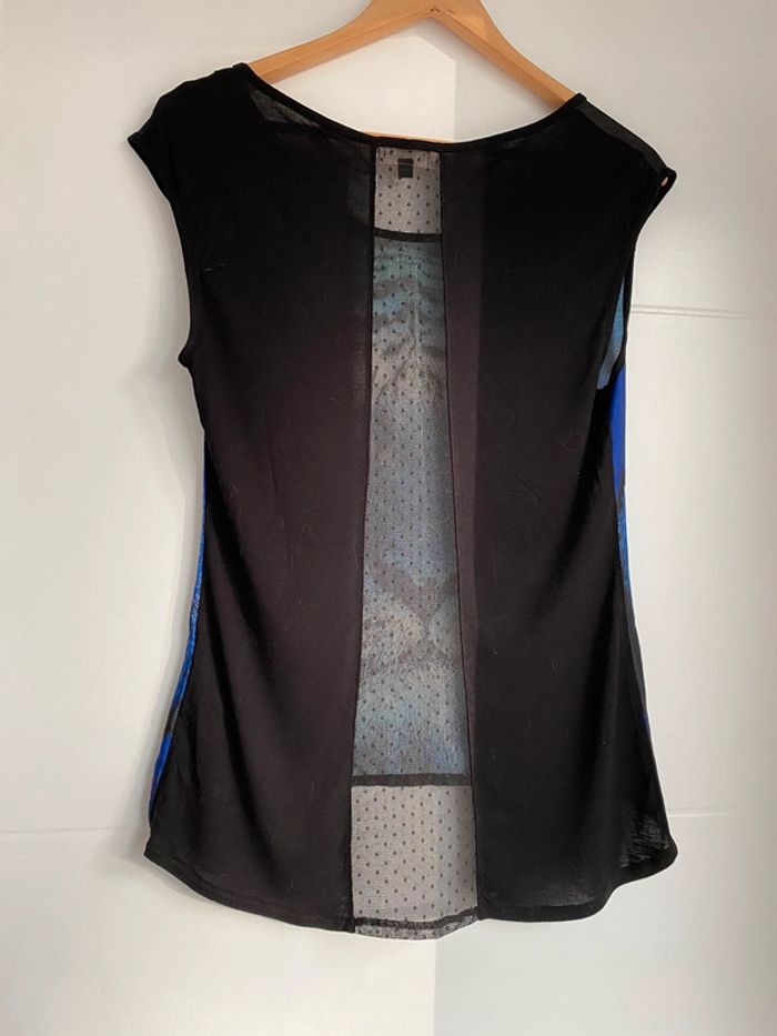 Blouse manches courtes titre - photo numéro 2