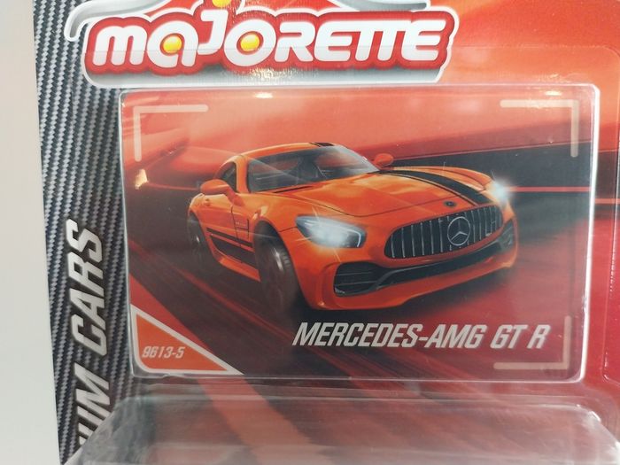 Majorette Mercedes-AMG GT-R - photo numéro 3