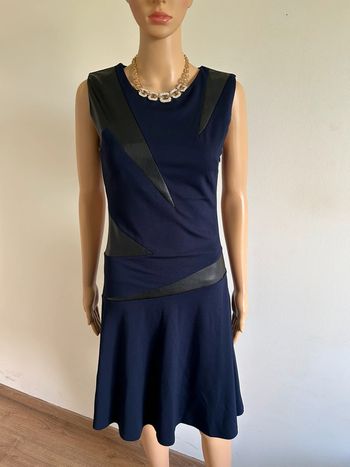 Robe bleue marine et noire neuve Jus d’Orange taille 1