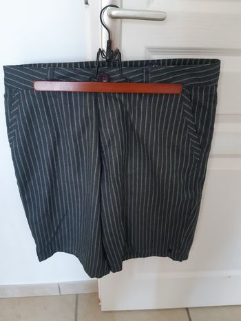 Short bermuda rayé  / taille L / Rip Curl