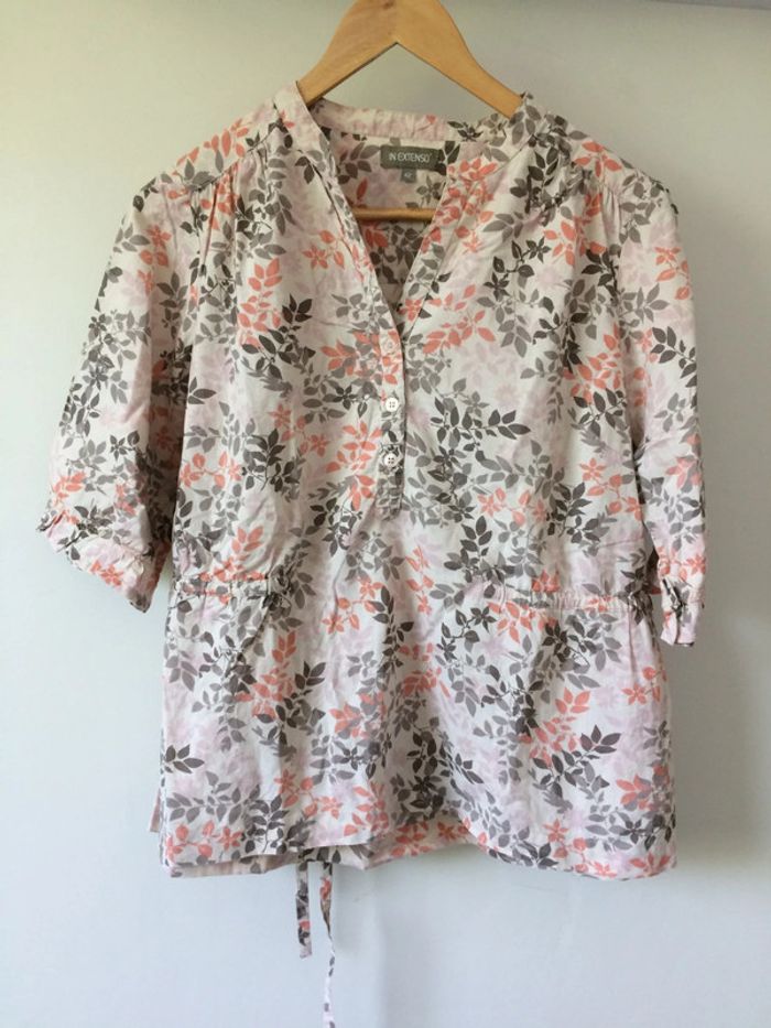 • Blouse fleurie ~Taille 42 •