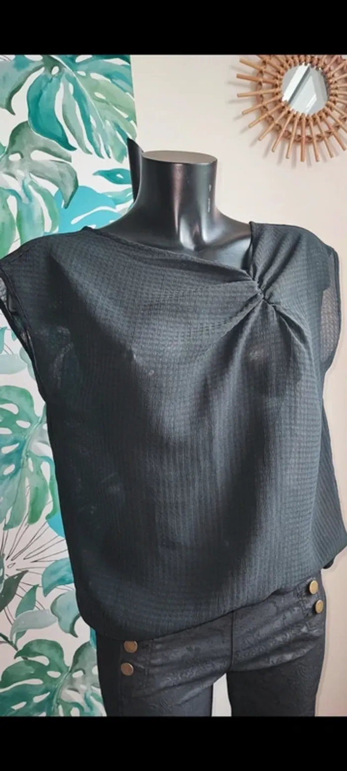 Blouse transparente taille 38 - photo numéro 2