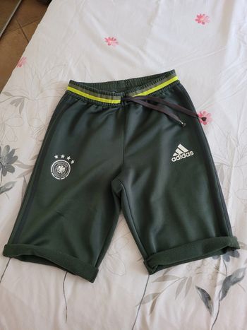 Short adidas deutscher fussball  taille xs