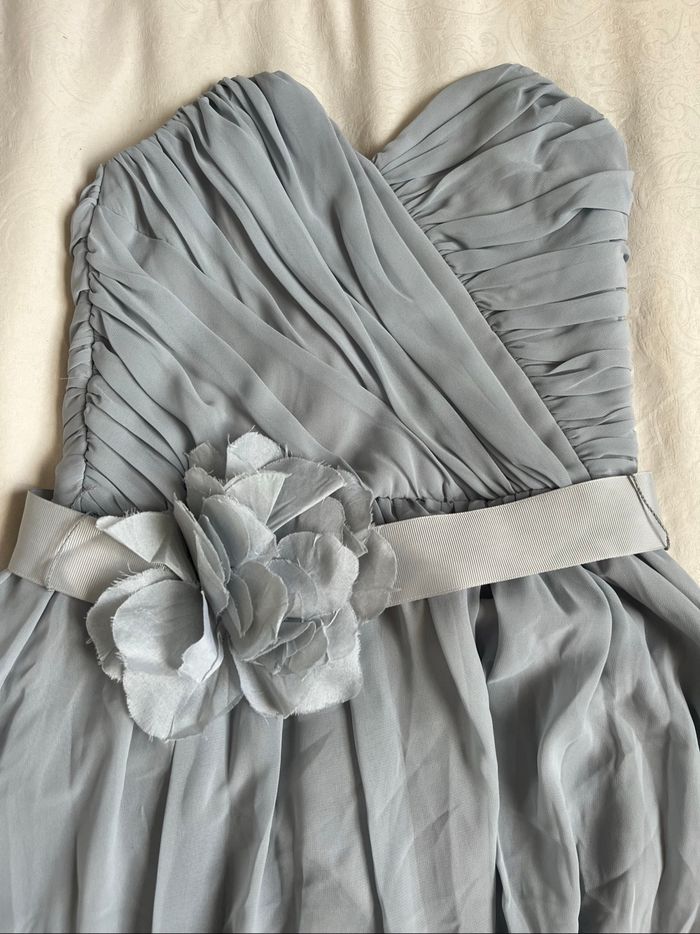 Robe de soirée Asos grise - photo numéro 2