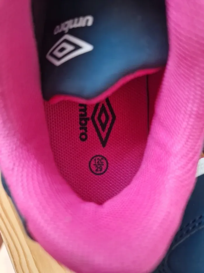 💞 Umbro Neuves fille 29 💞 - photo numéro 9