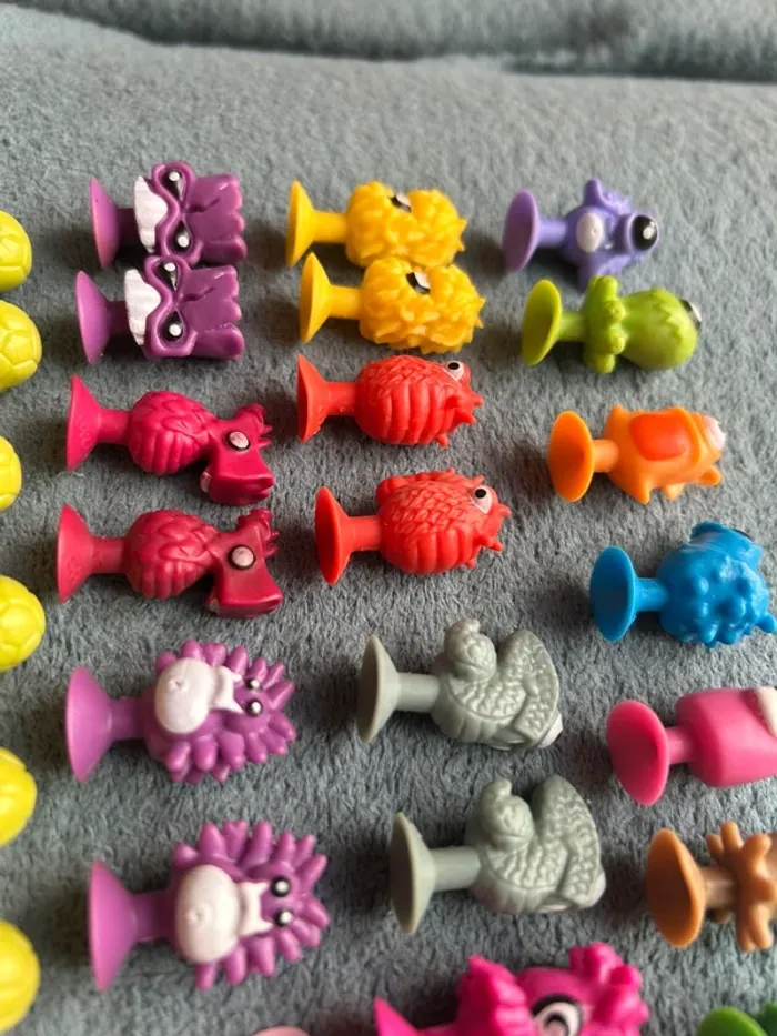 Lot de 68 stickeez Lidl football, animaux monstres ventouse dont 28 doubles - photo numéro 7
