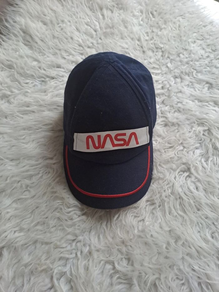 Casquette Nasa neuve 54cm