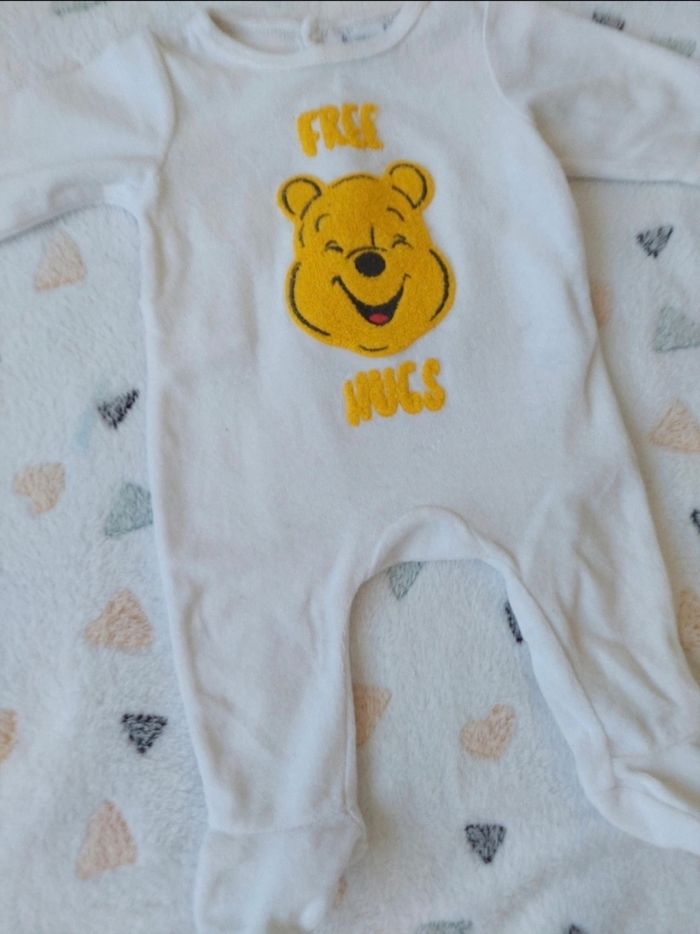 Pyjama 3 mois - photo numéro 2