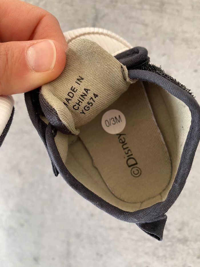 Chaussure bébé Mickey 0-3 mois - photo numéro 3