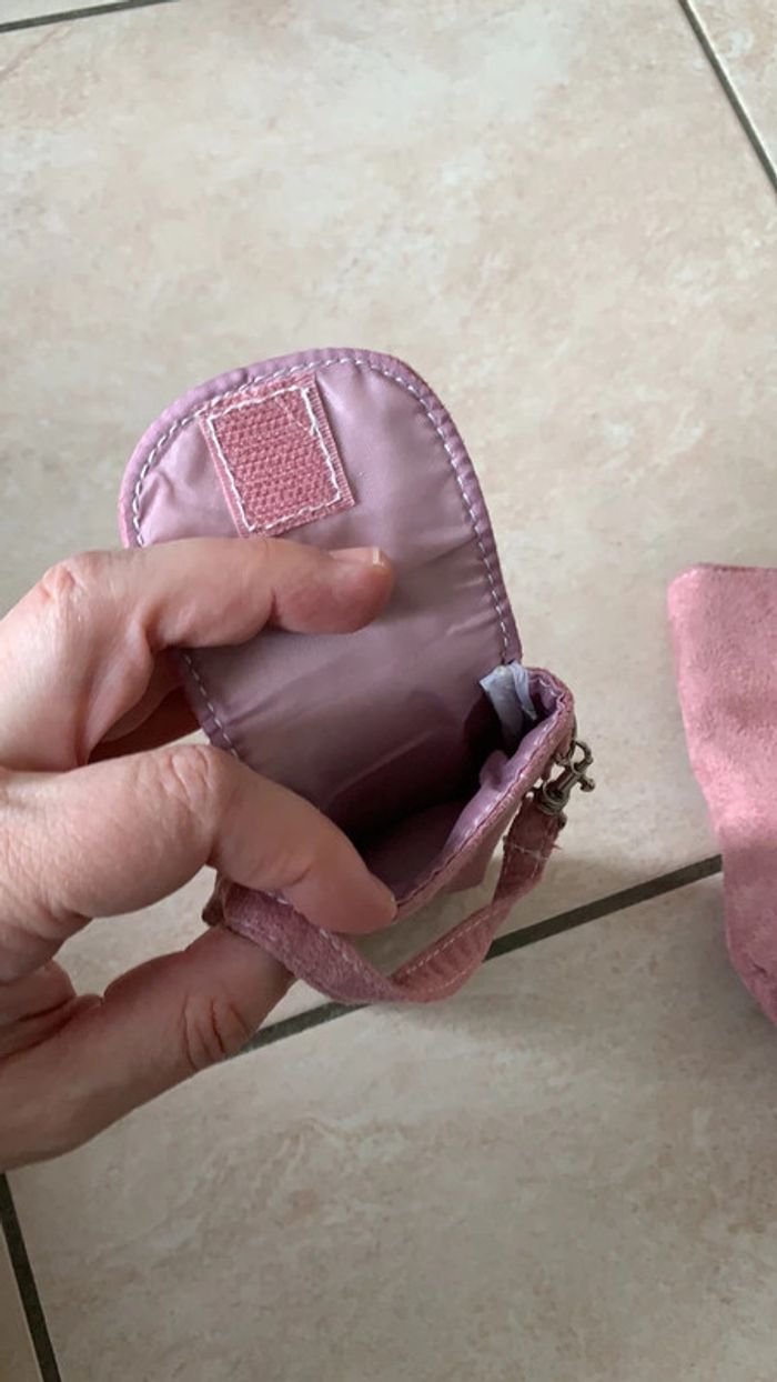 Sac et pochette téléphone rose imitation daim - photo numéro 4