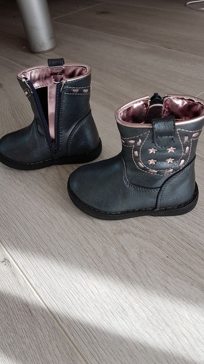 Bottines pointure 19 - photo numéro 2