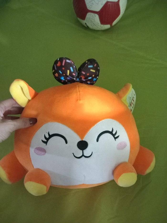 Magnifique peluche squeechie 30 cms - photo numéro 2
