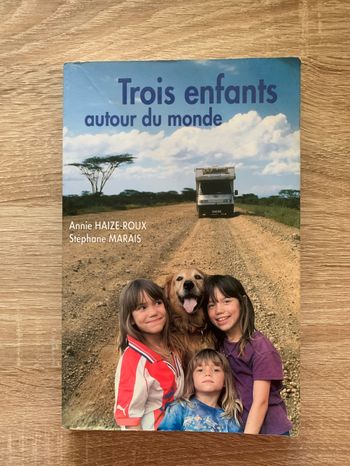 Trois enfants autour du monde
