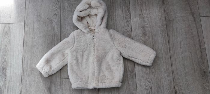 Veste mi saison imitation fourrure 12 mois