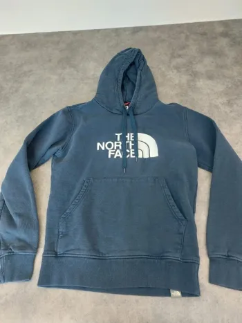 Sweat The north face