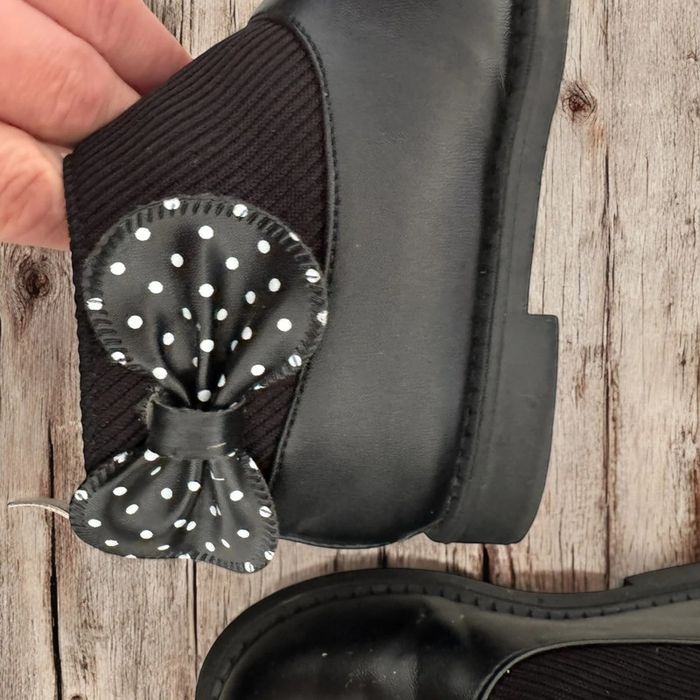 🌸 Jolie petite bottine noir avec noeud papillon - Taille grand 28 🌸 - photo numéro 4