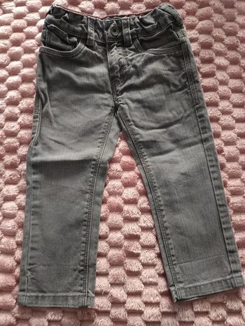 Jeans okaidi 2ans tbe