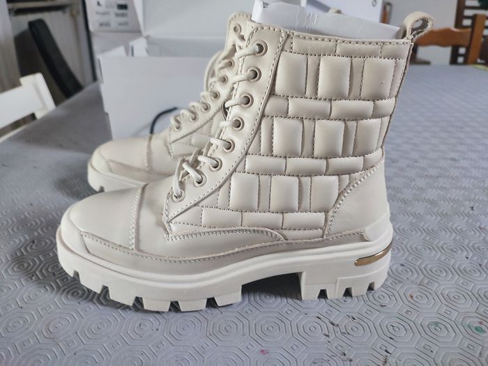 Bottes Aldo femme neuve - photo numéro 2
