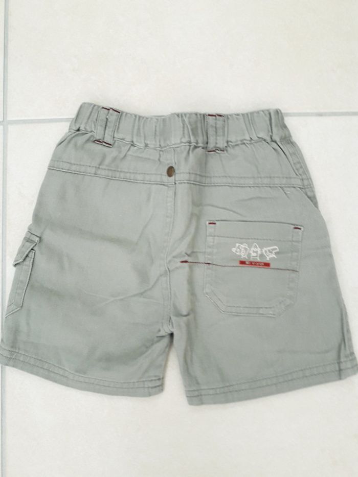 Short - 18 mois - photo numéro 2