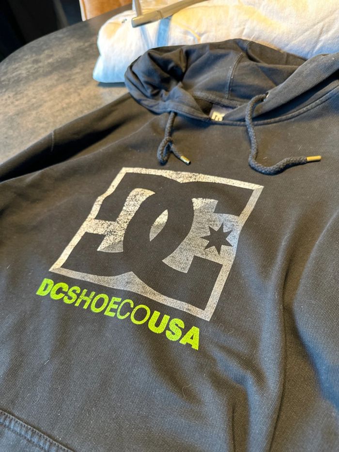 Sweat-shirt DC Shoes à capuche avec poche - photo numéro 5