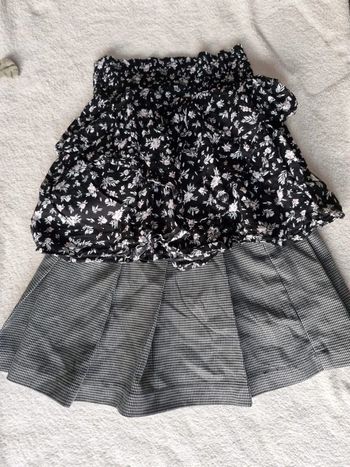 Lot de 2 jupes 8ans