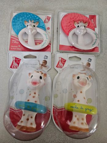 Lot de 4 jouets Sophie la Girafe 2