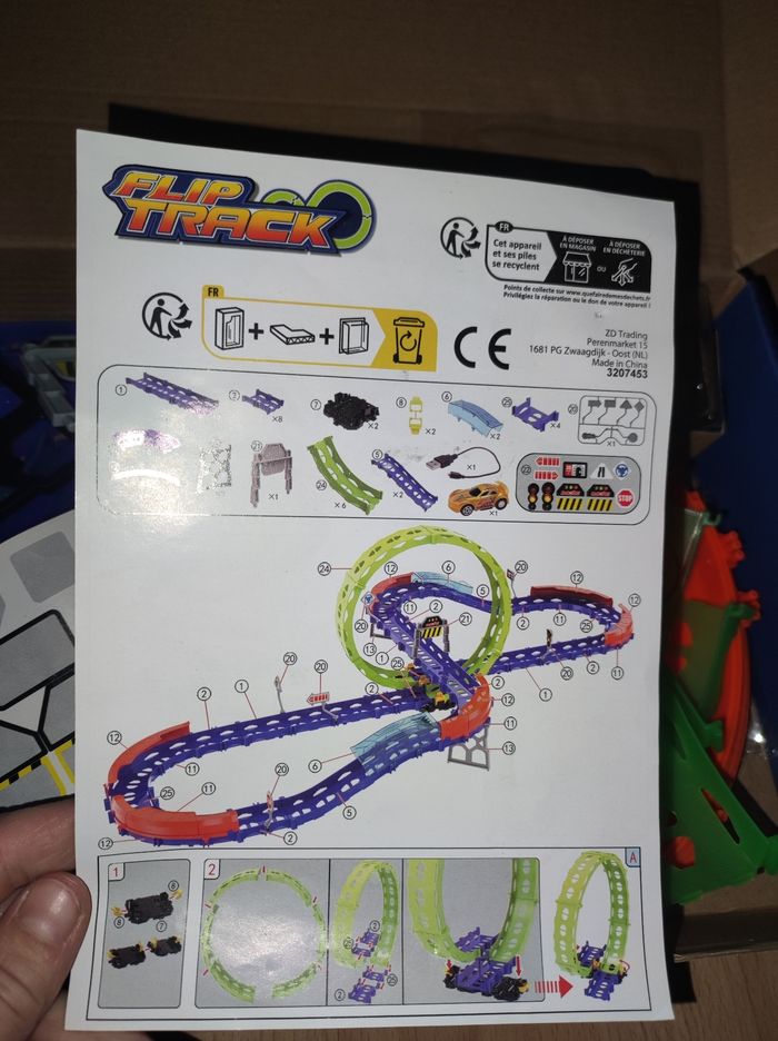 Circuit phosphorescent, voiture électrique inclus rechargeable par usb - photo numéro 2