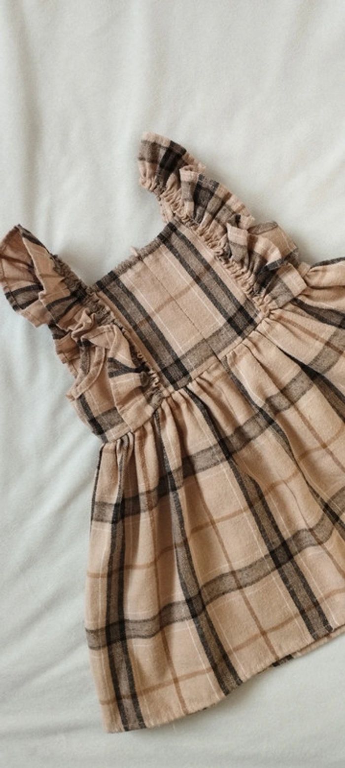 Robe beige rayée 12-18 MOIS - photo numéro 3